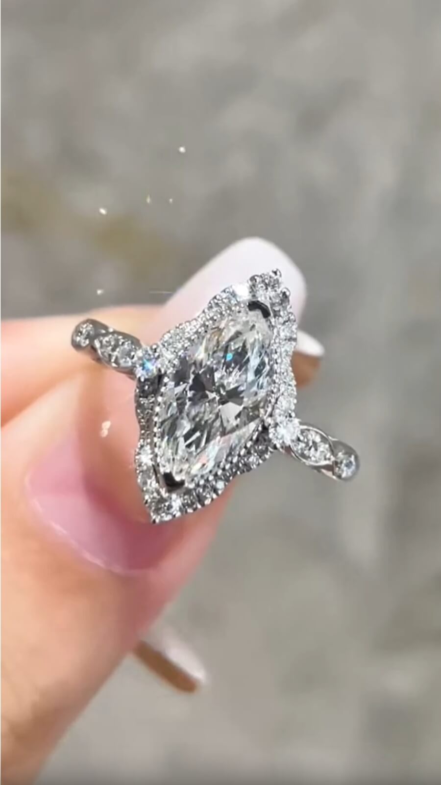 1.00ct Lab-Grown Diamond Style-Navette| IGI Certified | PT950 Platinum